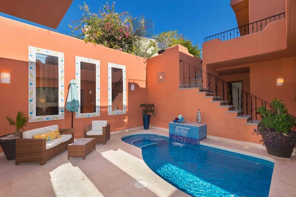 Pool / Patio Furniture