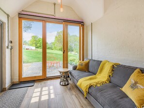 Living area | The Cottage High Wykehurst End, Ewhurst, near Cranleigh