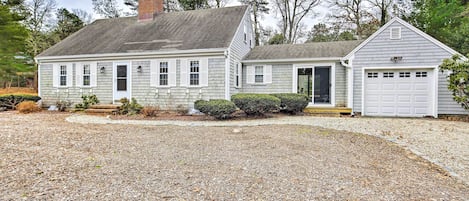 Mashpee Vacation Rental | 4BR | 2BA | Stairs Required | 1,900 Sq Ft