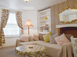 Comfortable living/ dining room | Flat 1 Garden View - Moray Apartments, Lowestoft