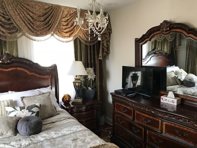 Beautiful Room and Accommodations, close to everything!