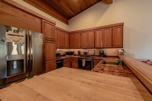 Large Kitchen