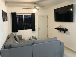 New  LG  60”  Smart  TV