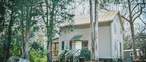 The Historic Selwood Cottage