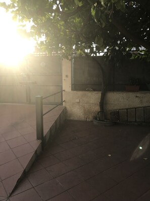 Enceinte de lâhĂ©bergement