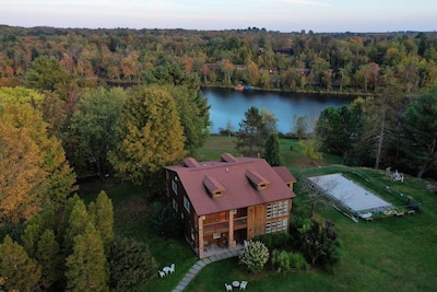 PrimeCatskills-LakeEstate-Pool-HotTub-FirePit-Kayak