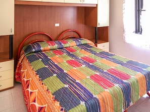 Schlafzimmer, Bett, Bettdecke, Möbel, Zimmer, Bedding, Quilting, Bettrahmen, Eigentum, Matratze