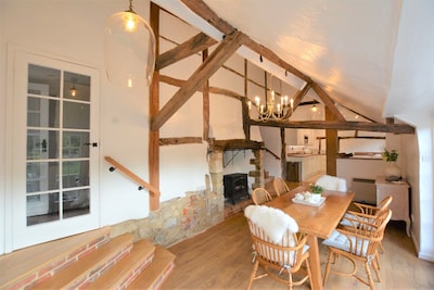 Historic Listed Cottage In Beaulieu/ Wifi/ Wood Burning Stove/ Parking