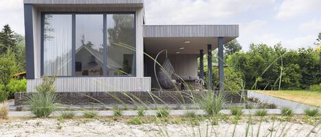 Extérieur maison de vacances [été]