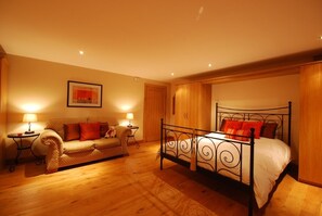 The Saffron Suite  - perfect for families