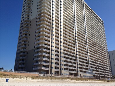 Tidewater 2715, Stunning 27th Floor! Beach Chairs included, Gulf Front 1 Bedroom