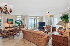Living room 1.0