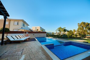 Villa Bella Vista by Ezoria Villas (2752)