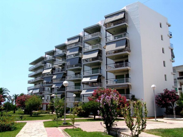 Façade