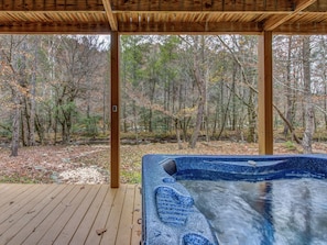 Hot Tub | River View