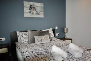 Main bedroom for a cosy nights sleep