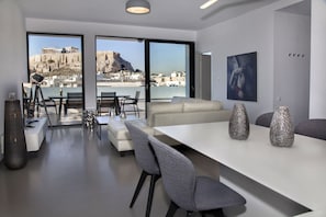 Dining table with Acropolis View