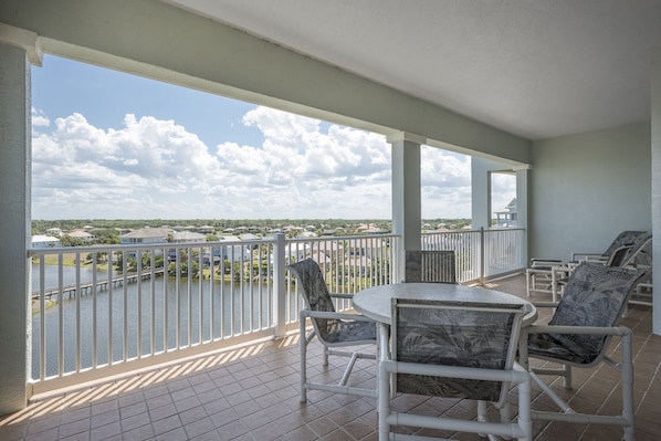 Welcome to 1061 Cinnamon Beach! - Take in the expansive views of lake from the private balcony. You'll find the balcony to be a favorite place for breakfast, lunch, dinner, or a game of cards.