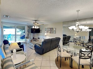 Open and Inviting Floor Plan