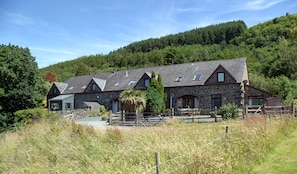 Pine Cottage is next door to Little Haven