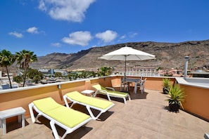 Private roof terrace with sea view