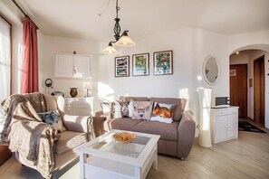 Ferienwohnung Lea-Stübchen im Haus Sonnenschein-Sitzbereich