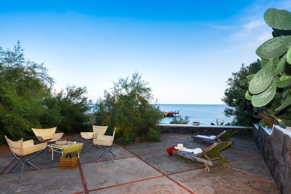 Terrazza solarium vista mare 
