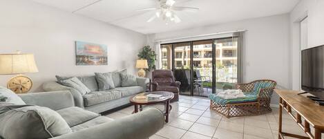 Welcome to Sea Place 14158! - Once you arrive at this beautiful condo, you may never want to leave!