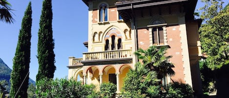 Villa Castiglioni- facade