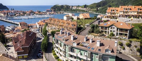 Edificio a vista de dron