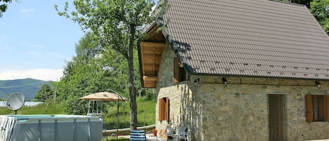 Eigentum, Haus, Hütte, Gebäude, Dach, Zuhause, Wand, Bauernhaus, Grundeigentum, Baum