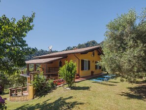 Plante, Ciel, Bâtiment, Fenêtre, Communauté Des Plantes, Maison, Arbre, Lot Terre, Ombre, Paysage Naturel