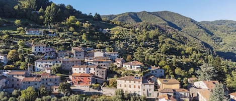 Cielo, Proprietà, Costruzione, Montagna, Pianta, Albero, Paesaggio Naturale, Vegetazione, Highland, Casa