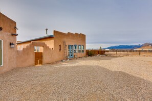 Exterior | Homeowner & Another Tenant On-Site (w/ Cat)