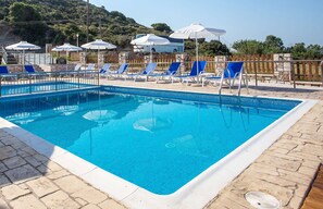 Utomhuspool