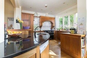 Kitchen from breakfast area