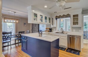 Modern and stylish kitchen.