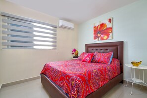 Second Bedroom equipped with Air Conditioner & Queen Size 