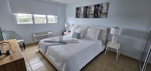 Master Bedroom 
King Bed for your comfort