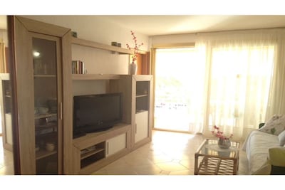 SALOU CENTRAL, SEA VIEWS, WALK JAIME I, INTERNET WIFI, AIR, POOL, TV,