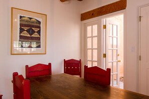 Dining Area seats six