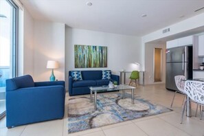 Miami Miami Beach 1 Partial Ocean View Living Room