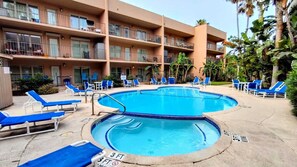 Hotel, Resort, Pool, Water, Swimming Pool