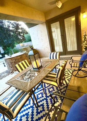 Enjoy eating and relaxing with this Covered Outdoor Patio Dinning Table 