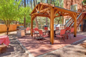 Covered Seating Area | Gas Grill | Charcoal Smoker