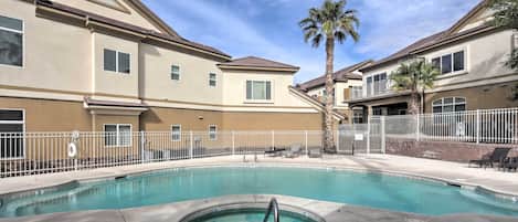 Bullhead City Vacation Rental | 4BR | 3BA | Stairs Required | 2,200 Sq Ft