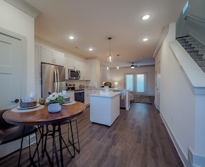 “My 3rd time staying at The Wells. I love it each time. Townhome is just like the pictures. Quiet and cozy. Walkable to restaurants that I love and easy drive to downtown. Always enjoy staying here and I will most definitely be back. 5 ⭐️” - Quomeshi ’23