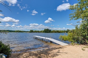 Dock for loading and unloading | Mooring available