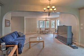 Living Room | Lower Level
