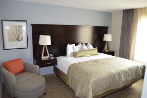 Get a peaceful night sleep in our cozy bedroom.
